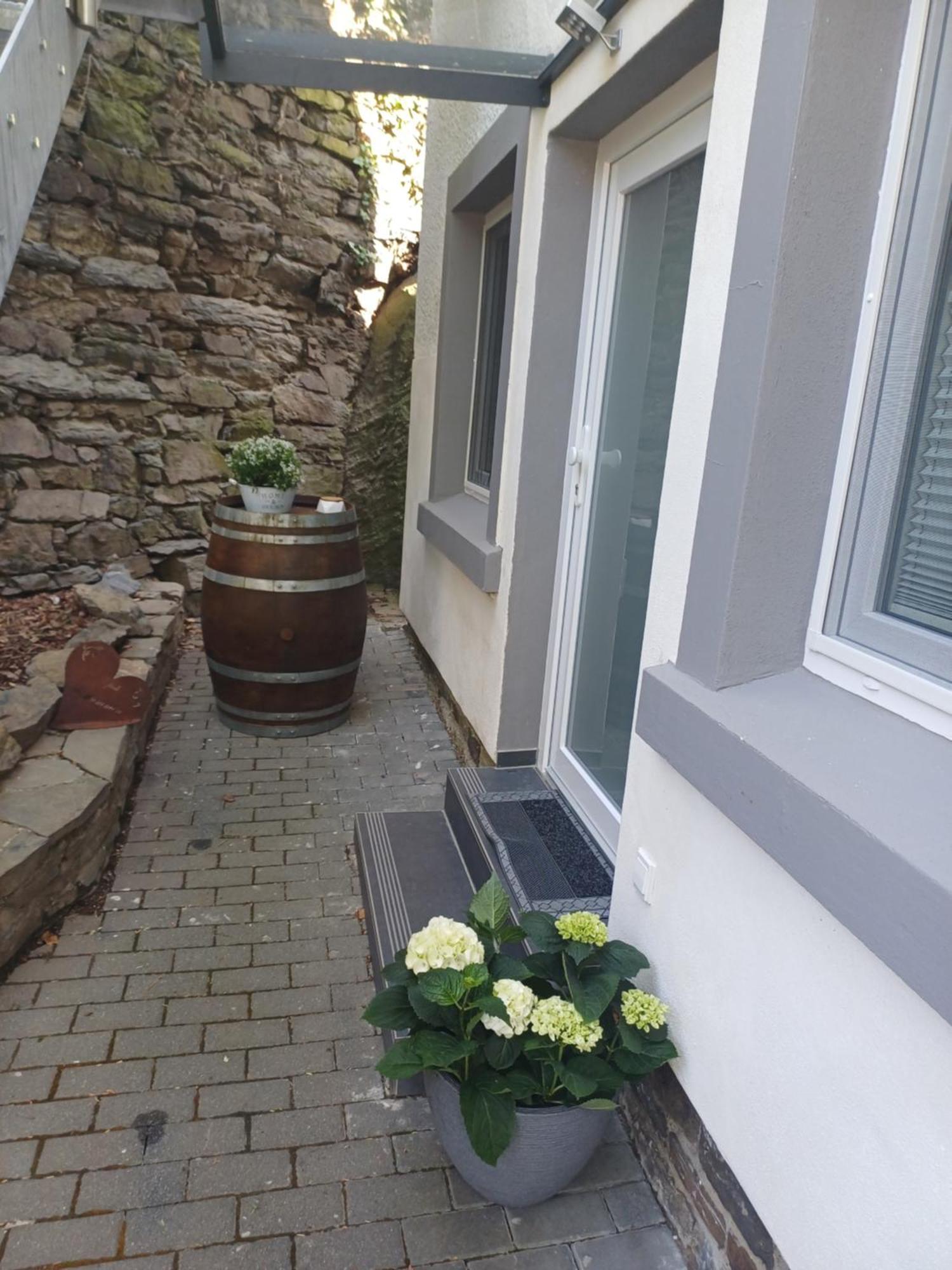Ferienapartment Zur Bunten Kuh Walporzheim Bad Neuenahr-Ahrweiler Luaran gambar